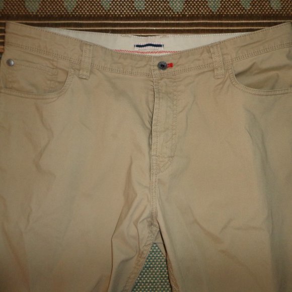 IZOD Saltwater Straight Fit Chino Pants 36W x 32L Khaki Zip/Button Closure - Picture 11 of 15